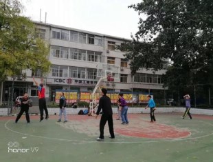 喊你来京平篮球队找到你的科比和姚明啦!