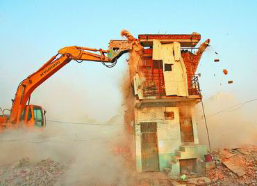 请拆迁律师后,还会被违法强拆吗